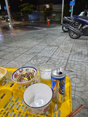 Mưa lớn làm vài lon.