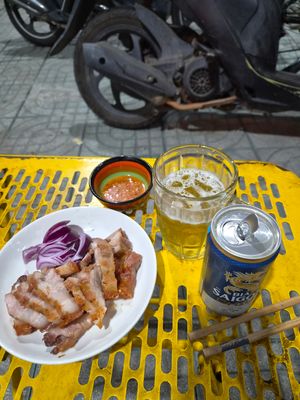 Làm vài lon