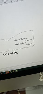 Muốn khắc bài thơ này ghê,mà sợ bị chuyên gia IT đánh bản quyền