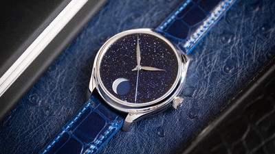 endeavour-perpetual-moon-concept-aventurine_1801-1201_lifestyle2.gif