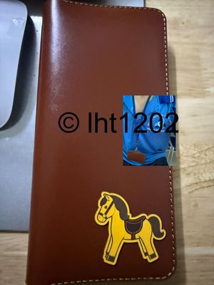 Năm Bính Ngọ, dùng ví sen to