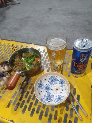 Chỗ mình đang mưa lớn