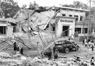 Số bom đạn pháo mỹ đã làm quà cho Việt Nam gấp 2 Lần tổng số bomb đạn pháo mỹ ban phát cho tất cả...