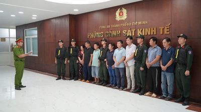 Chốt xổ cuối năm‼️ Công an TP.HCM triệt phá đường dây sản xuất xăng RON A95 g:iả quy mô lớn