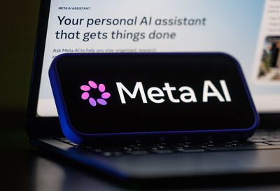 Meta phát hành Muse Glimmer, mô hình AI 30 tỷ tham số chạy gọn trên một GPU cá nhân