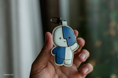 Charm Little Finder Guy đặt Khắc tên làm :D