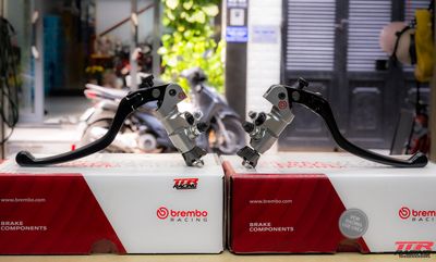 Tay Brembo Billet trái - phải #Billet #Brembo #ttracing