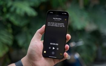 Dùng thử tính năng chuyển giọng nói thành văn bản trên iOS 18