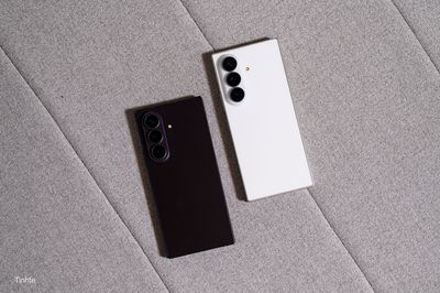 Nhờ AI dạo qua một vòng số lượng đặt hàng trước của Z Fold8 và Z Fold8 Ultra khắp nơi trên thế...