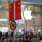 Apple tuân thủ yêu cầu của Trung Quốc, gỡ bỏ WhatsApp và Threads khỏi App Store