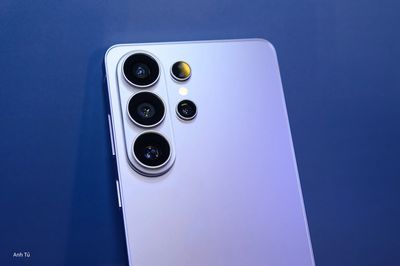 Samsung có thể không mang công nghệ thay đổi khẩu độ lên Galaxy S27
