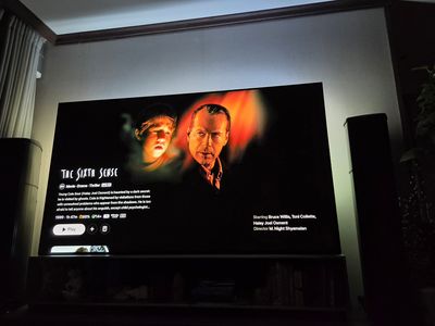 “The Sixth Sense” – Tuyệt tác kinh dị tâm lý khiến cả thế giới “nổi da gà” đã có trên Apple TV,...