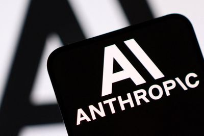 Anthropic cho 3 AI Claude làm chung một dự án, kết quả là chúng... đánh nhau