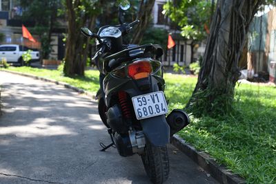 Nó vẫn đẹp, mình vẫn đi làm trong phố hằng ngày. Bảo dưỡng theo định kì nên máy êm ru anh em.