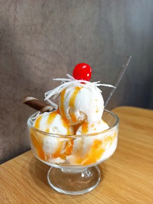 Chiều rồi, ăn sữa chu xoài
