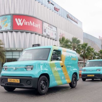 Xanh SM ra mắt dịch vụ vận chuyển hàng nội đô bằng xe điện tại Hà Nội, giá từ 110.000 đ 2km đầu