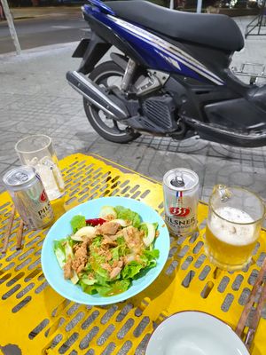 Cá ngừ trộn xà lách