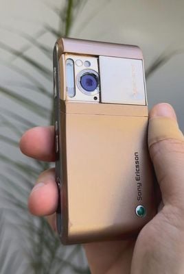 Vẫn còn giữ 1 em trong tủ